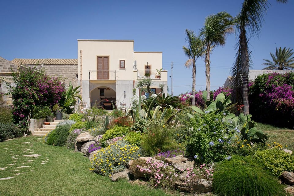 Garden, Garden view