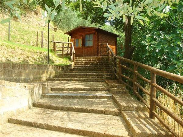 Fattoria Casanova Farm Stay in Tuscany