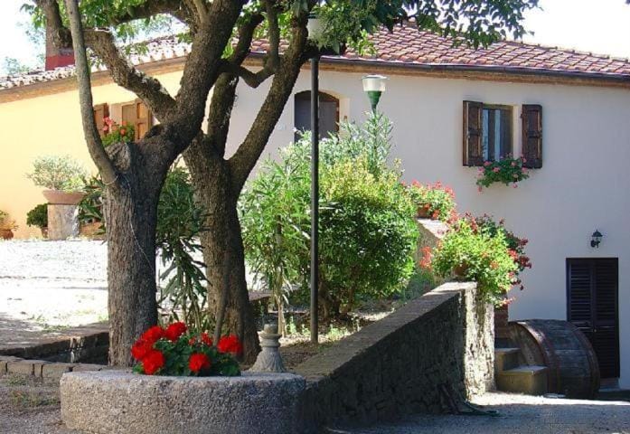 Fattoria Casanova Farm Stay in Tuscany