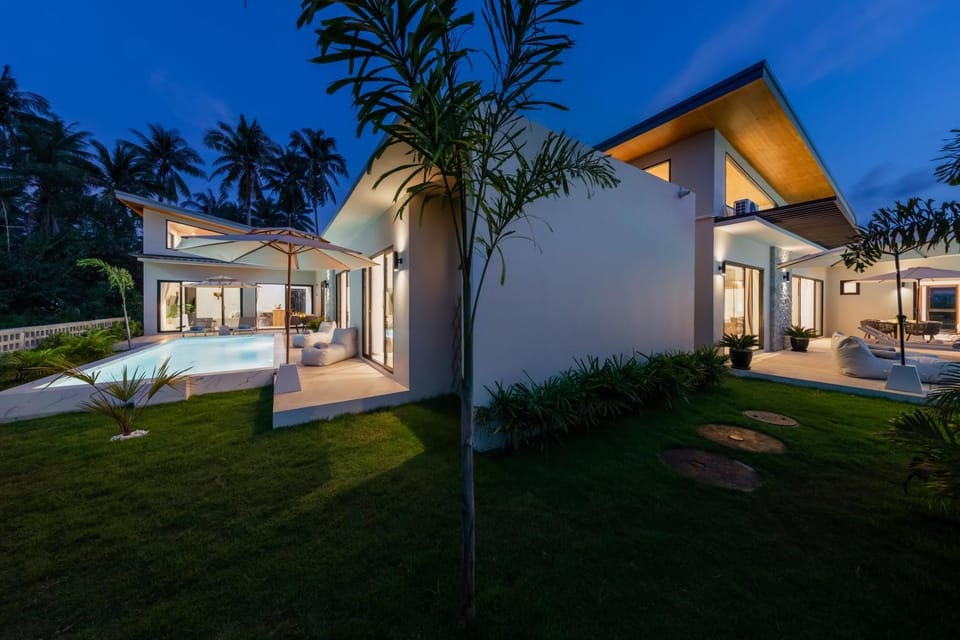 Property building, Patio, Night, Garden, Garden view, Pool view, Swimming pool