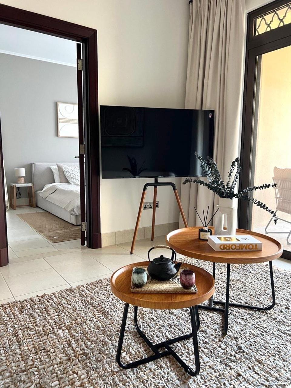 TV and multimedia, Seating area