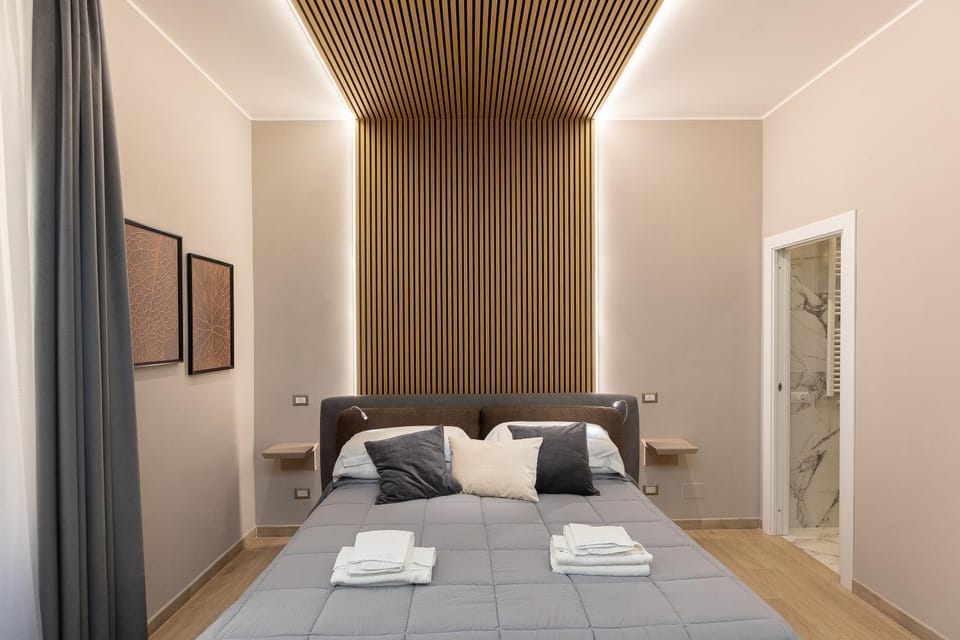 IRON Luxury Rooms Bed and Breakfast in Rome