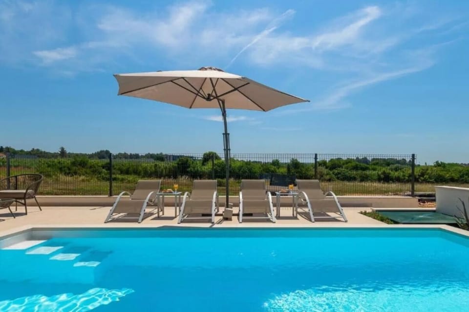 Villa Esmeralda Two by Briskva Villa in Novigrad
