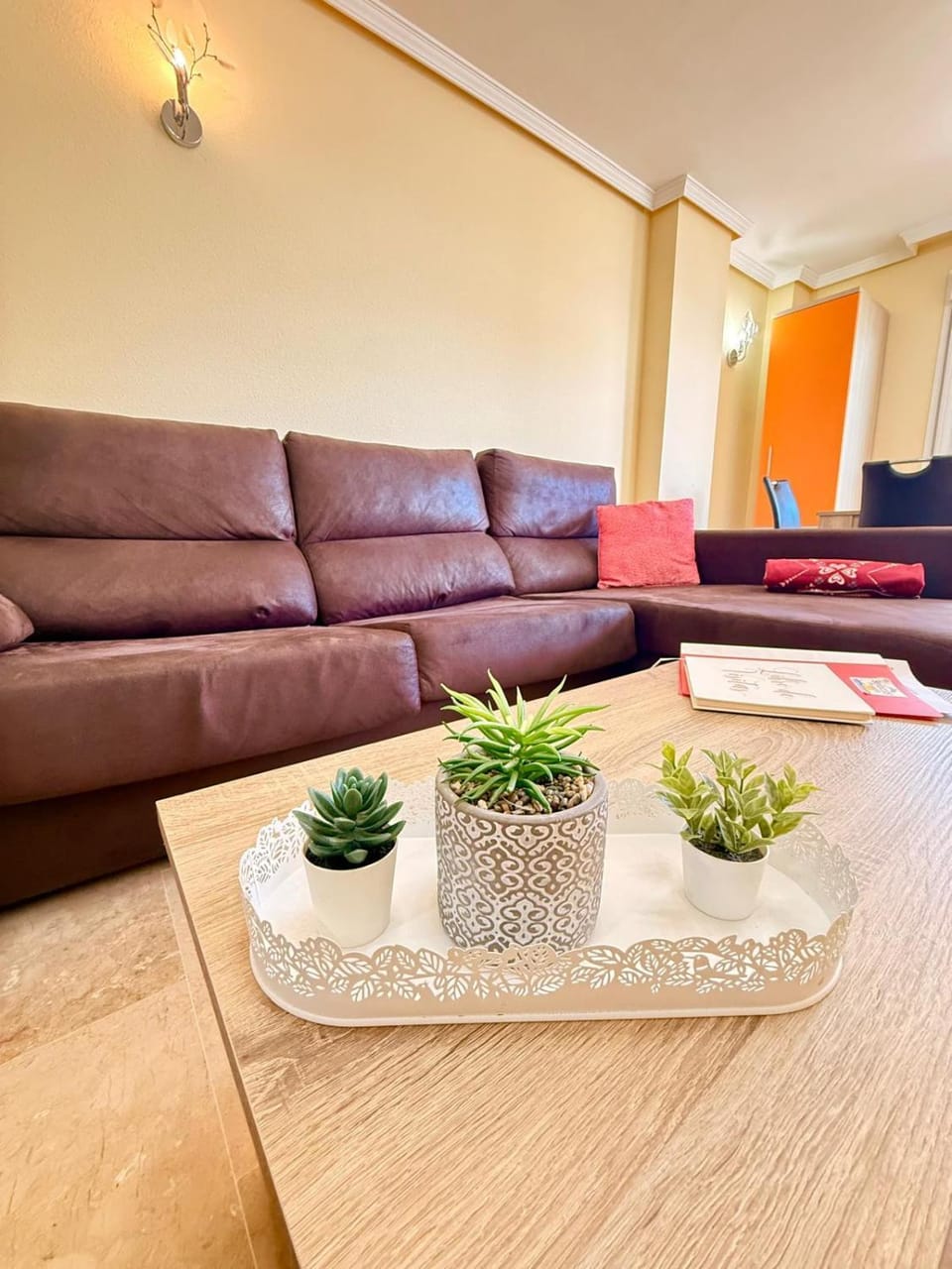 Large Apartment with Sea Views & Terrace Apartment in Benalmadena