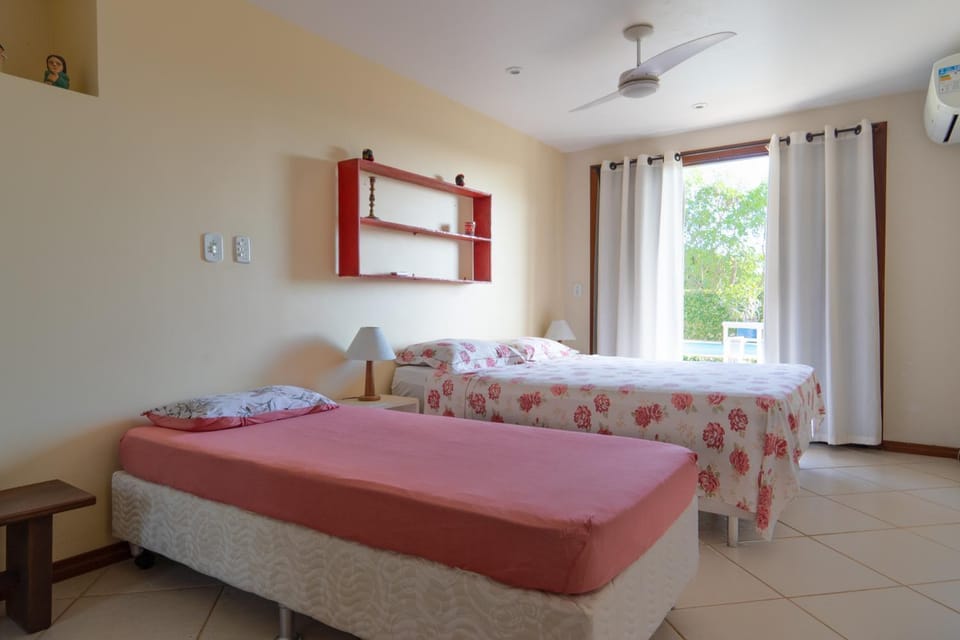 Vista panorâmica e praia a pé. House in Armacao dos Buzios