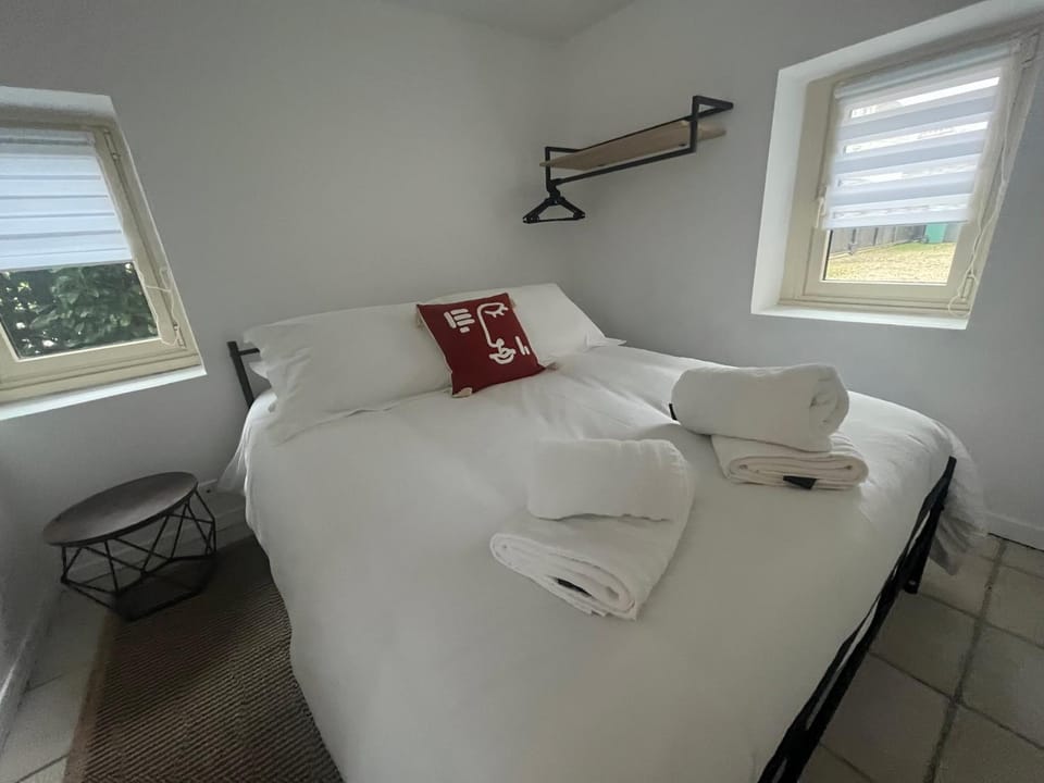 Le Duo de la Foret - Logement F1 Apartment in Normandy