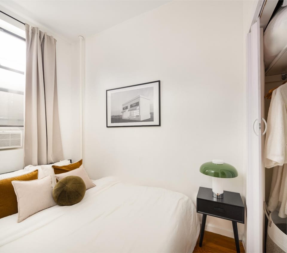 Cozy Classic Park Slope 1BD, nr Prospect Park Apartment in Park Slope