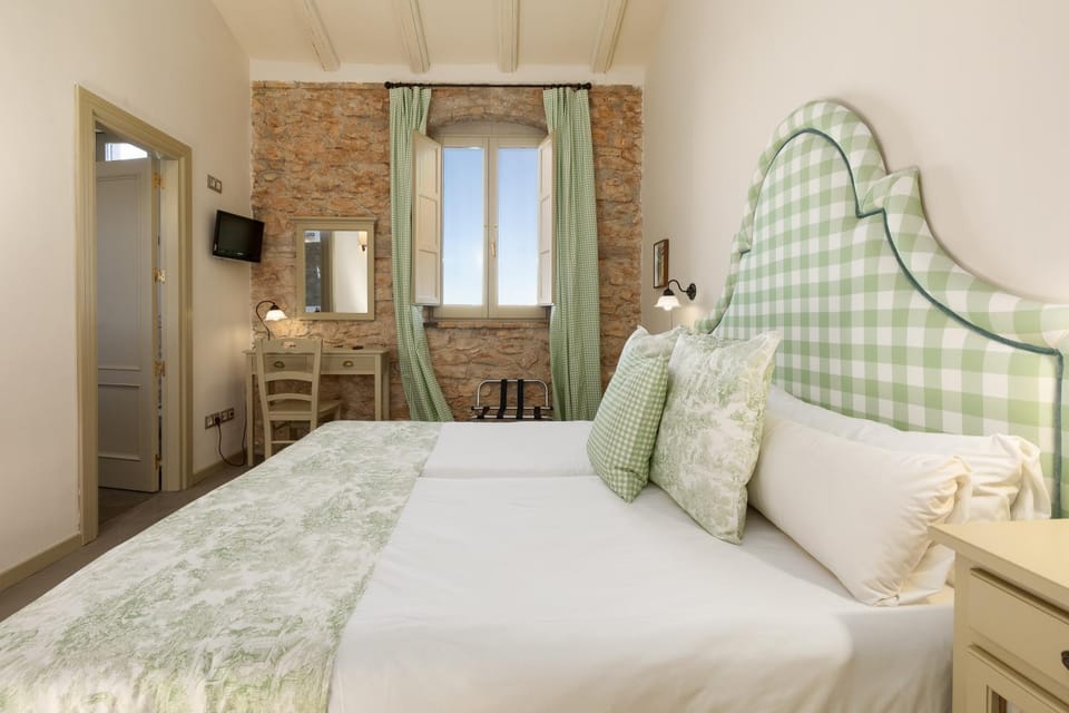 Maison Muralleta B&B Bed and Breakfast in Valencian Community