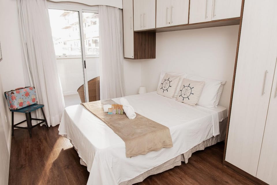 Refúgio no Centro | Poucos passos Praia do Forte Apartment in Cabo Frio