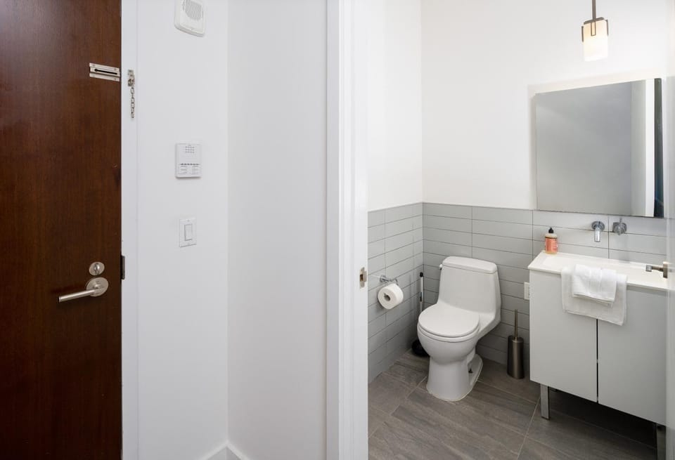 Toilet, Bathroom
