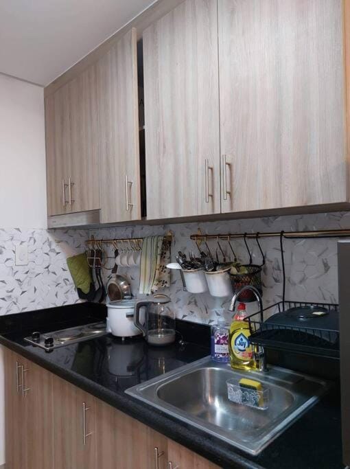 Little Lux Condo Shore 2-T3 Improved Apartment in Pasay