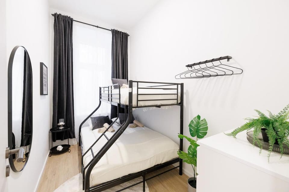 Bed, bunk bed