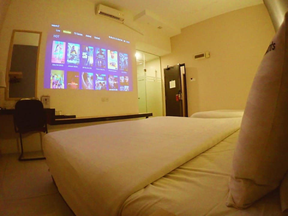 TV and multimedia, Evening entertainment, Bedroom
