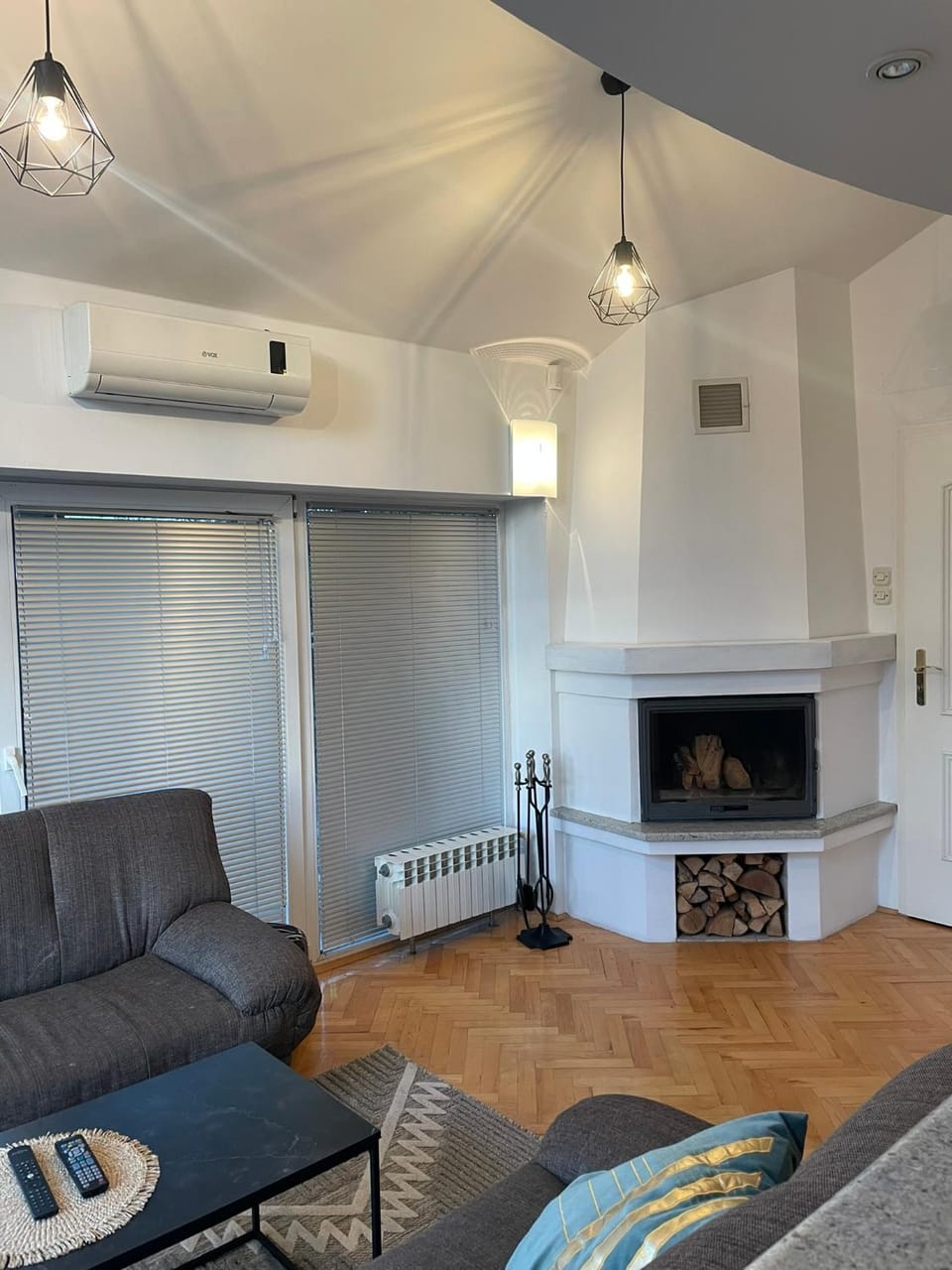 Living room, flat iron