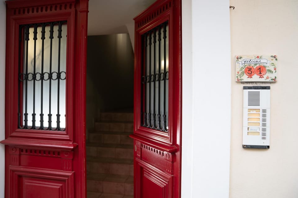 Property building, Facade/entrance