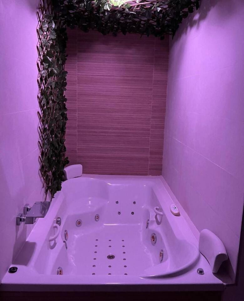 Jacuzzi Amazonas Relax en el Corazón del Puerto Apartment in El Puerto de Santa María