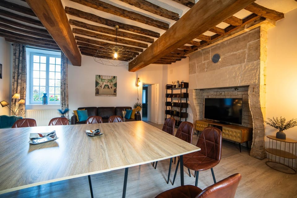 TV and multimedia, Living room, Seating area