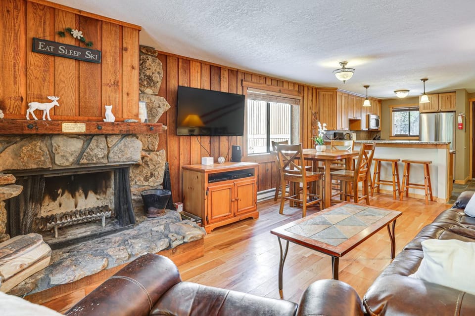 Colorado Condo ~ 2 Mi to Winter Park Resort! House in Fraser