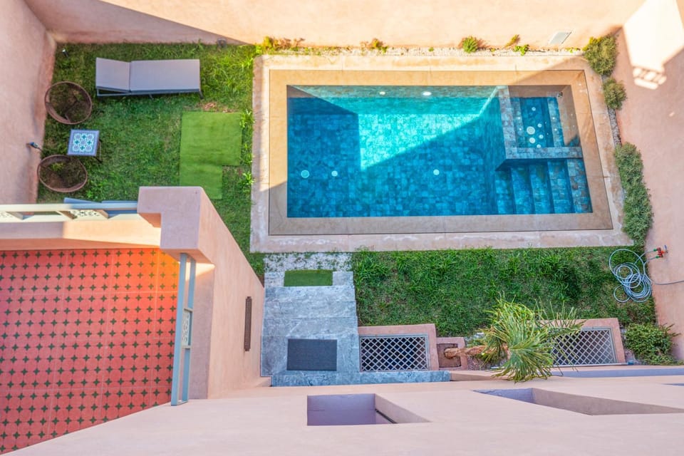 Patio, Day, Balcony/Terrace, Pool view, Swimming pool, sunbed