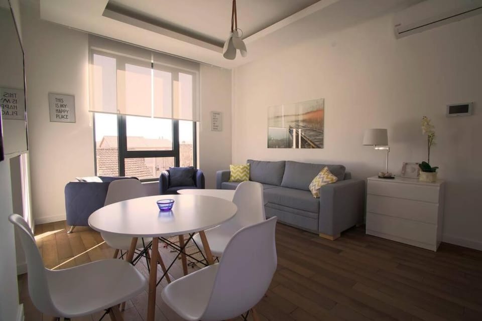 Park Residence 7 - 1 br & Parking at Tivat Center Apartment in Kotor Municipality
