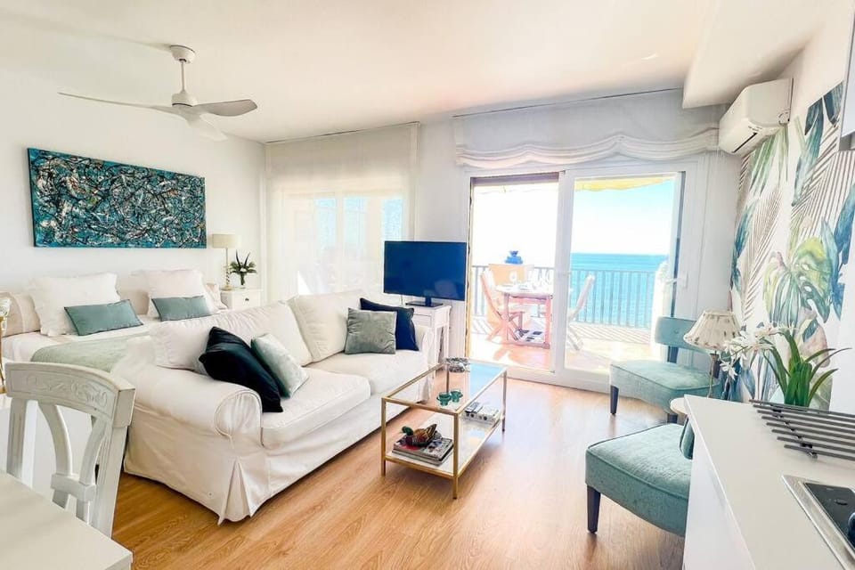 OleHolidays 844 Romana Playa vistas al mar Apartment in Marbella