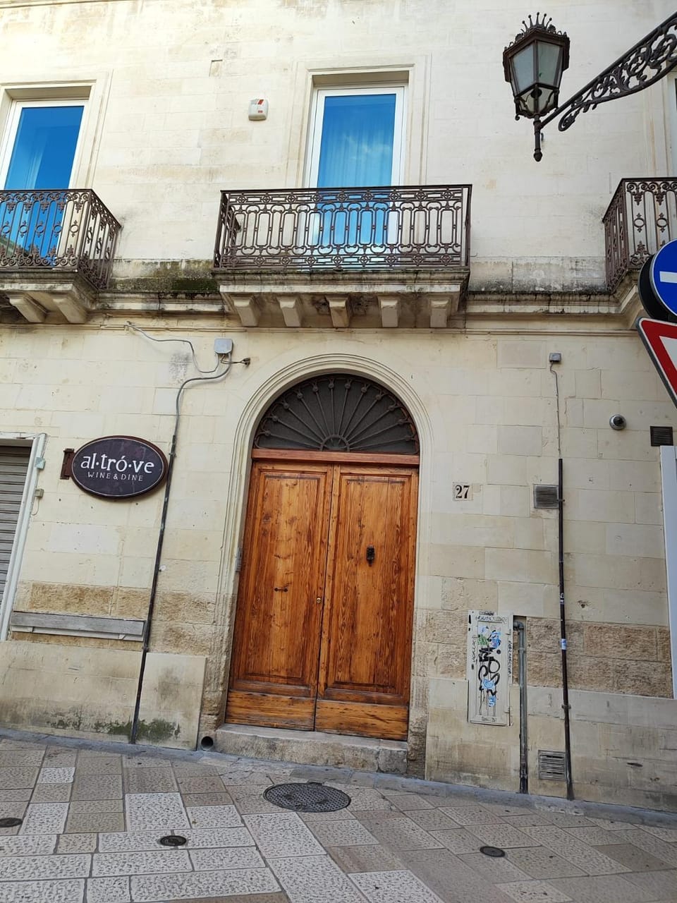 Property building, Facade/entrance
