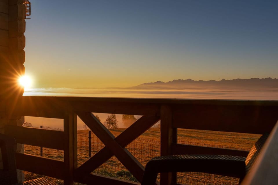 View (from property/room), Balcony/Terrace, Sunrise