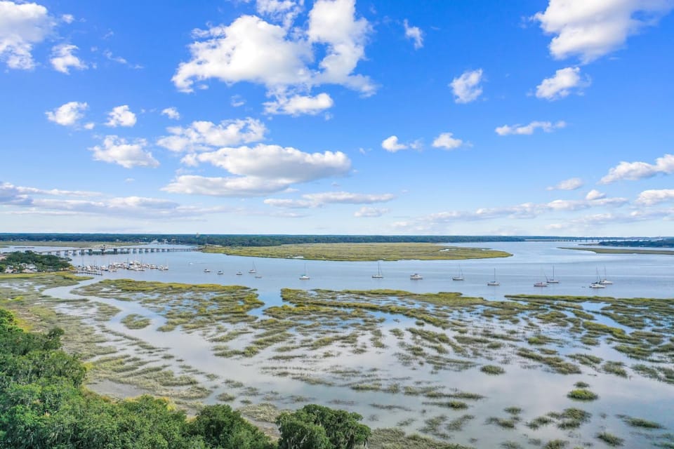 The Sandpiper - Just Steps to Downtown Beaufort and Beaufort River House in Beaufort
