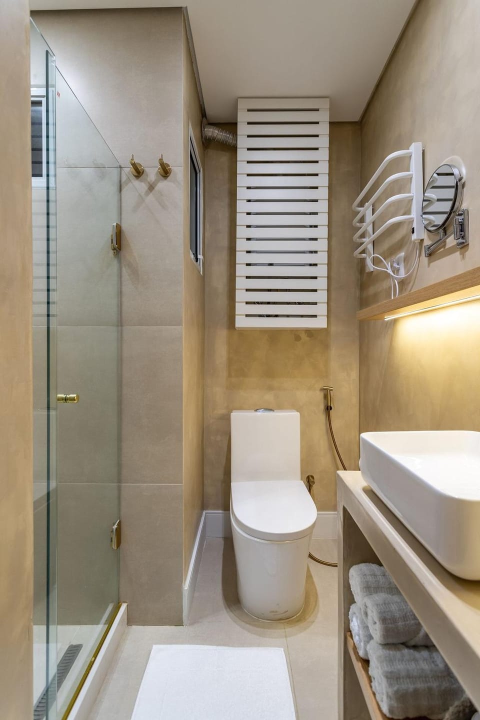 CurtaIpanema: Studio lindo, equipado, 2 qds praia. Apartment in Rio de Janeiro
