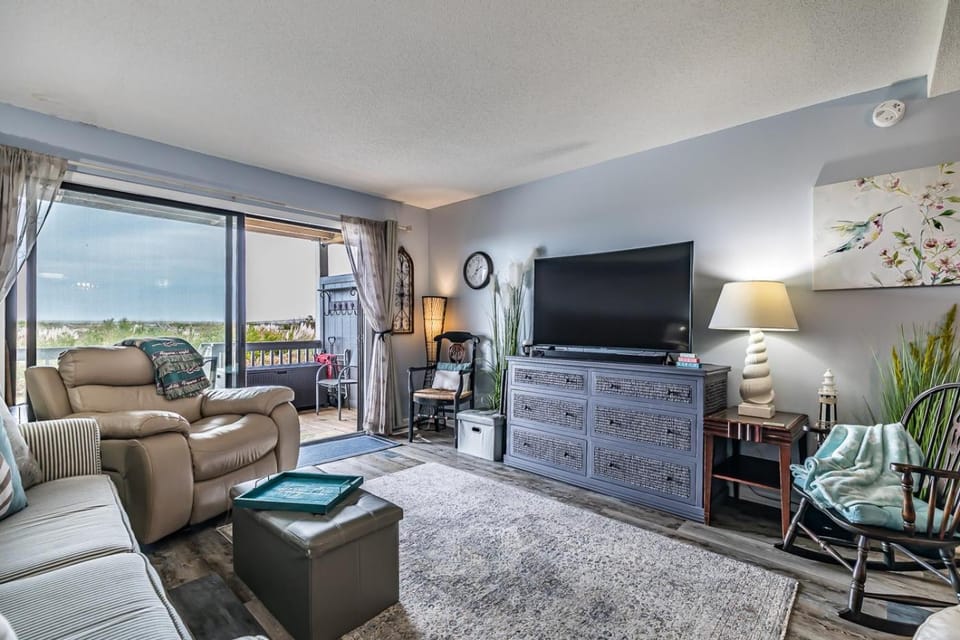 Ocean front, Golf Cart, Magic: Stay at Sea Island Magic House in South Carolina