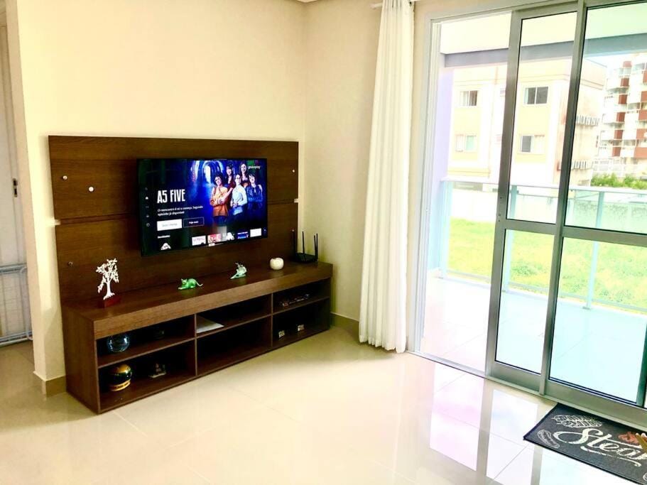 Apartamento novo aconchegante em Palmas / WiFi Apartment in Florianopolis