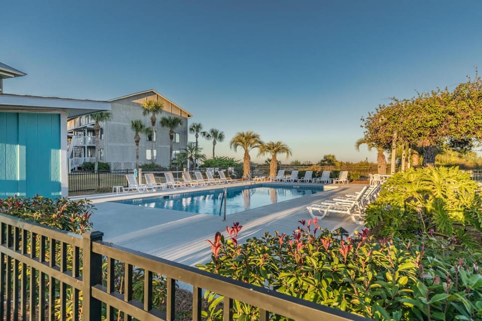 Somewhere Sunny - Ocean front with the best views on the island House in South Carolina