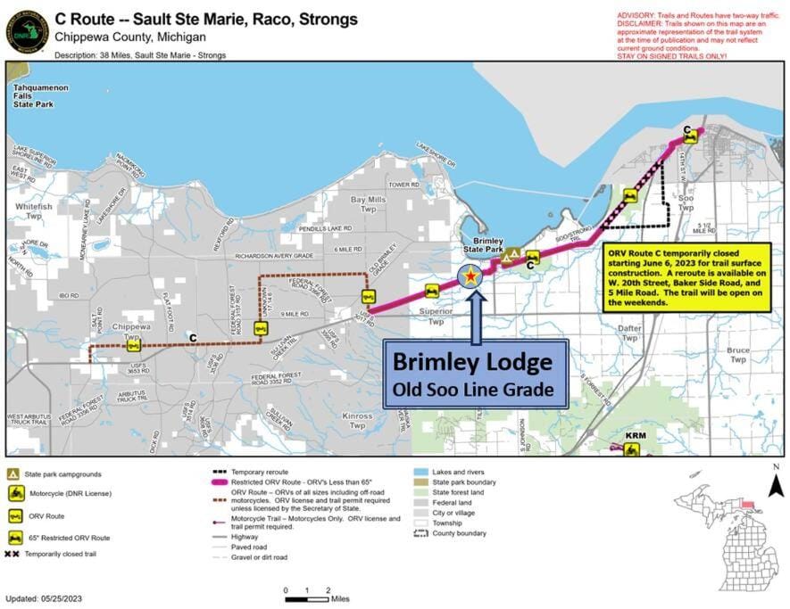 Brimley Lodge / Sleeps 36 / Snowmobile & ORV Trail Villa in Michigan