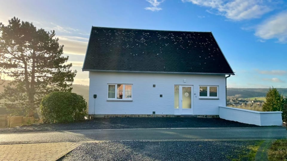 Facade/entrance, Parking