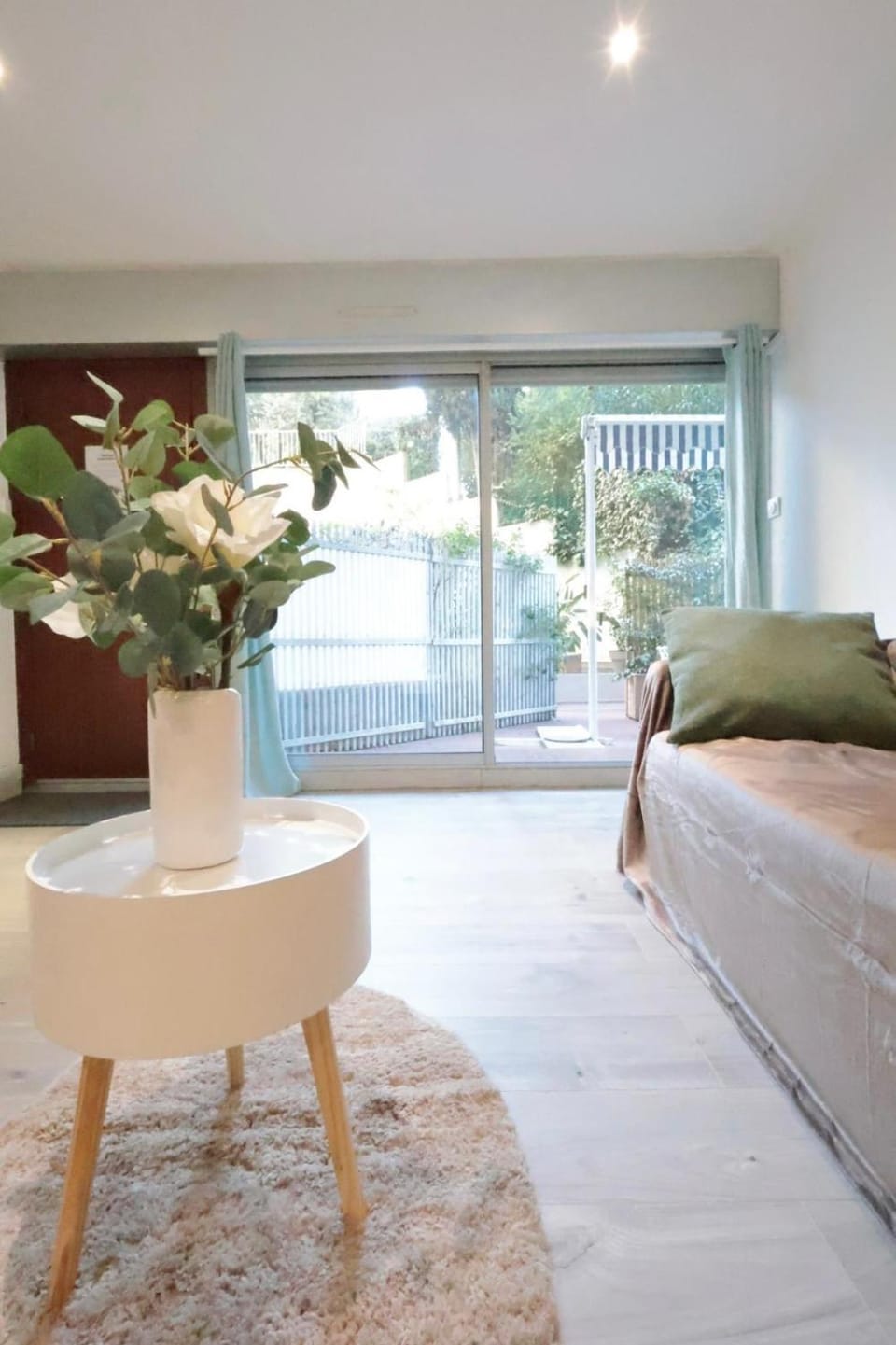Le Cocon Tanit - Apt 4 Prs - piscine - 5 min plages Apartment in Antibes