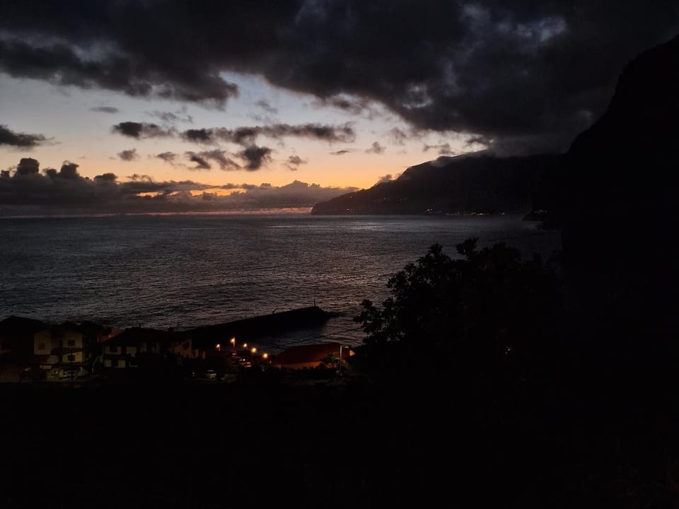 Natural landscape, Mountain view, Sea view, Sunset