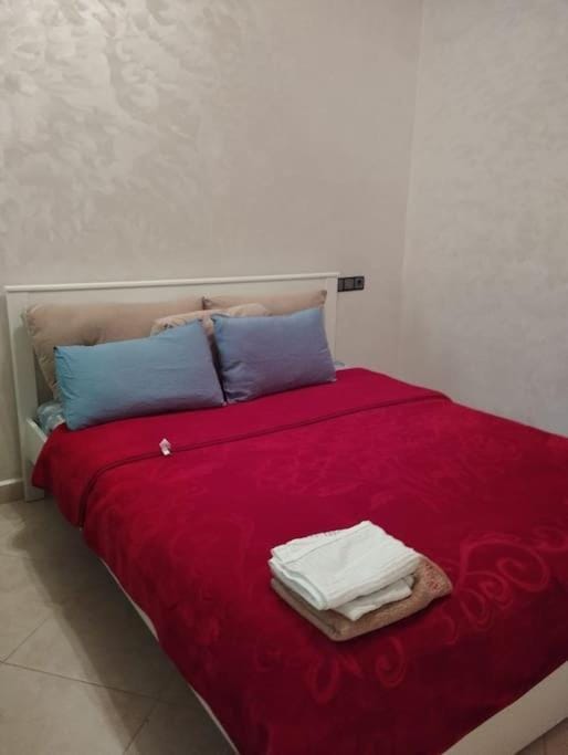 Bel appartement calme est bien équipé Apartment in Meknes