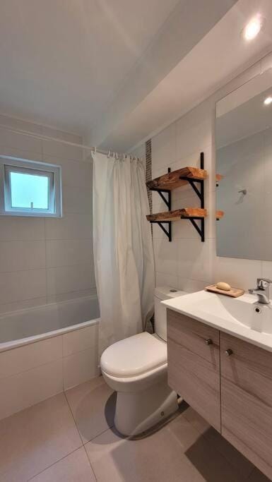 Bathroom, Bath