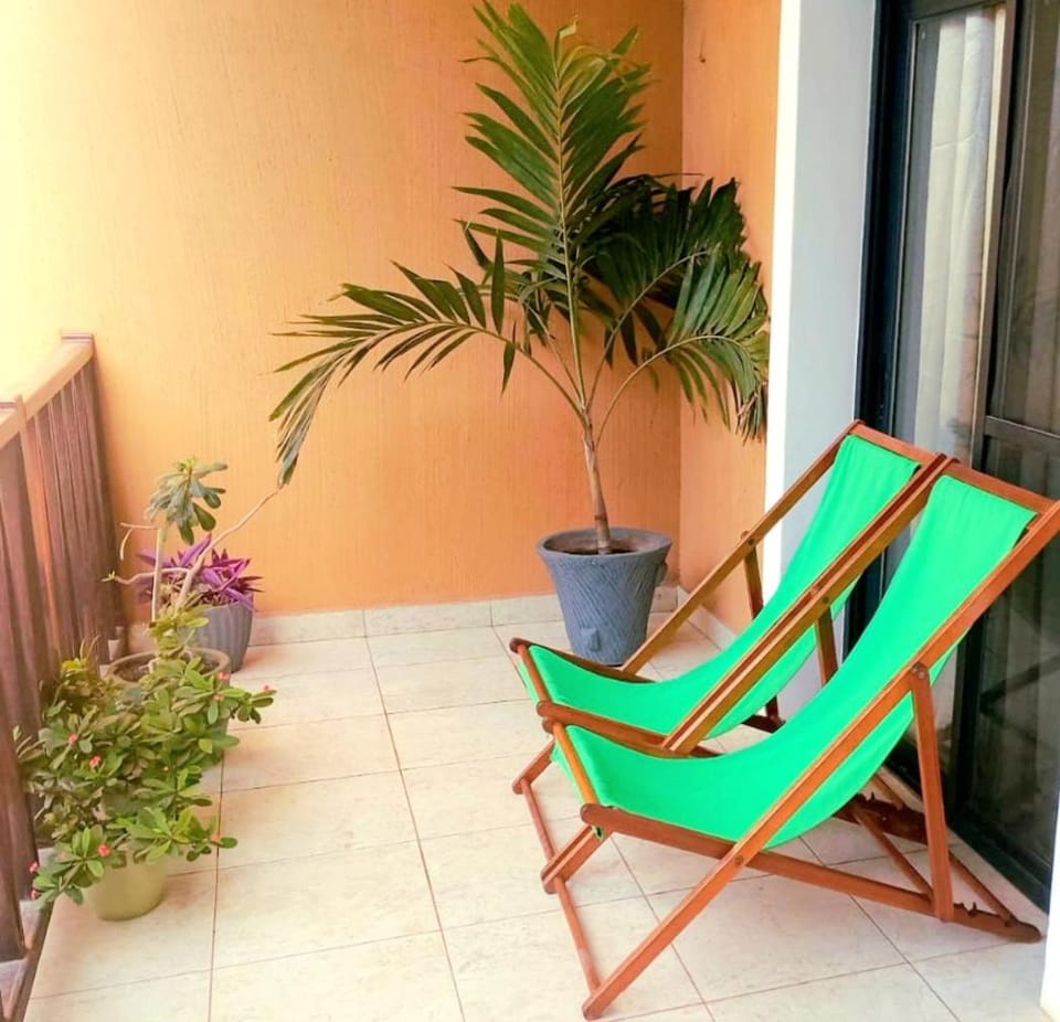 Petit Charlie @ Forest view Apartment in Senegal