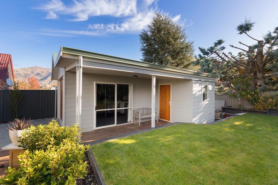 The Mount Iron Bothy House in Wanaka