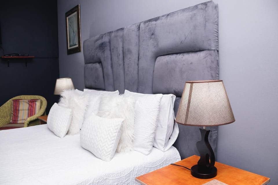 Bachelor suite in Rustenburg Apartment in Gauteng