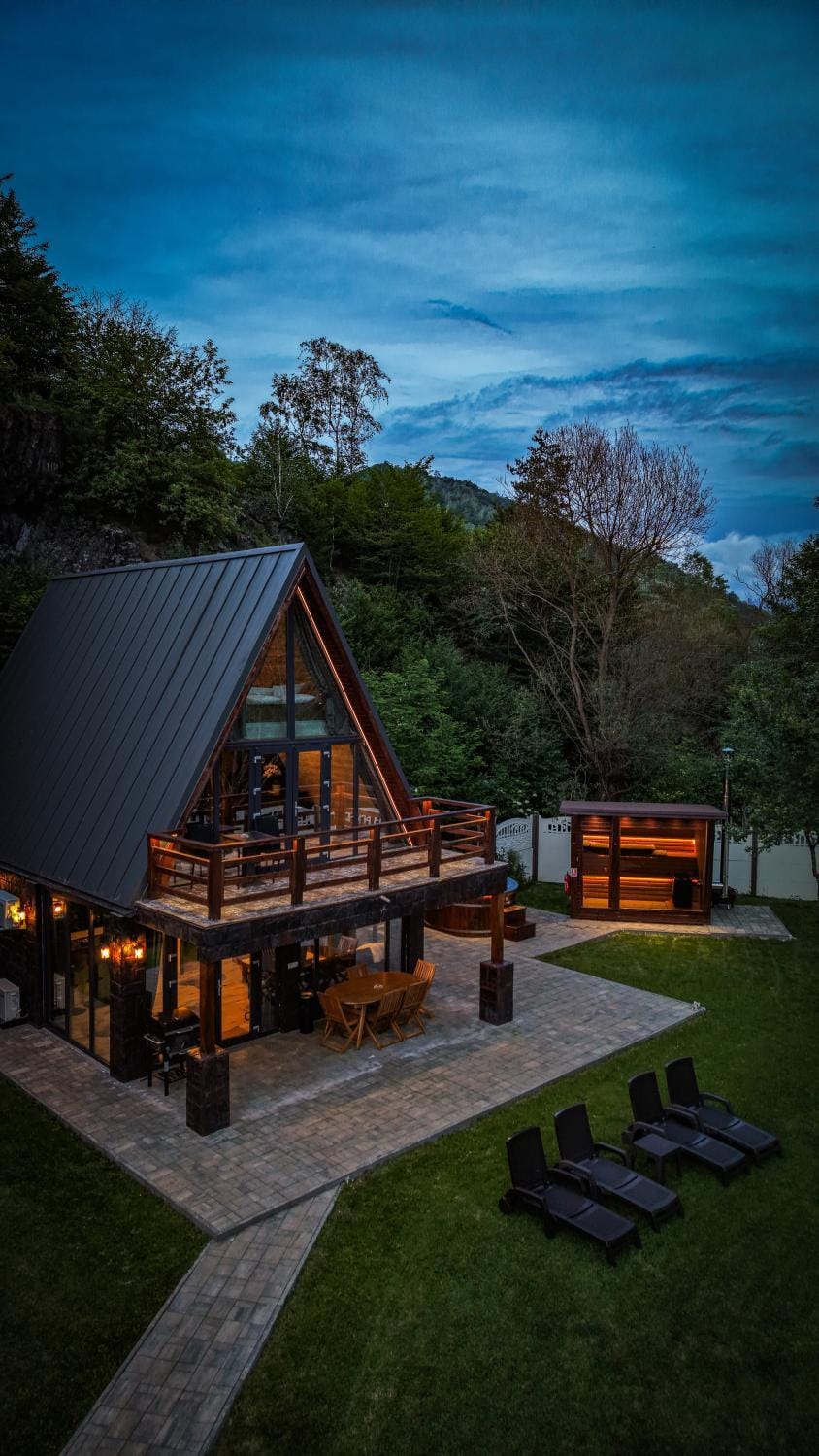 Valea Mosului - Charme A Frame Chalet in Romania