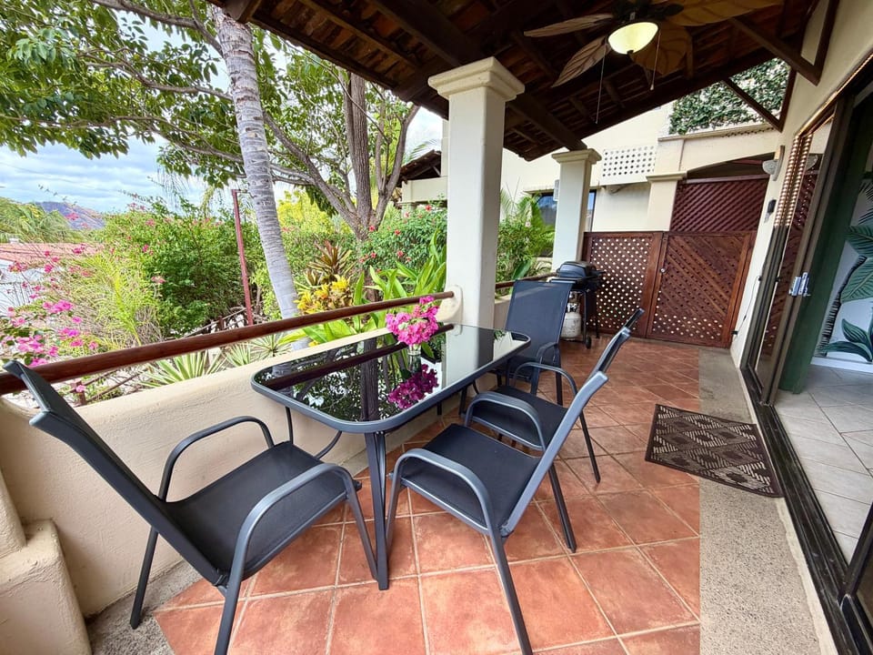Breezy Paradise 2 bed2bath with mountain view House in Coco