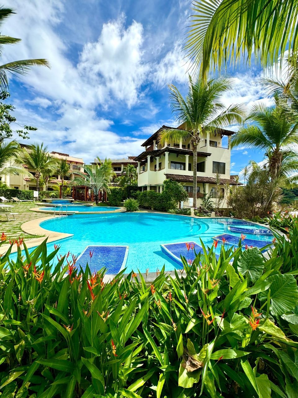 Breezy Paradise 2 bed2bath with mountain view House in Coco