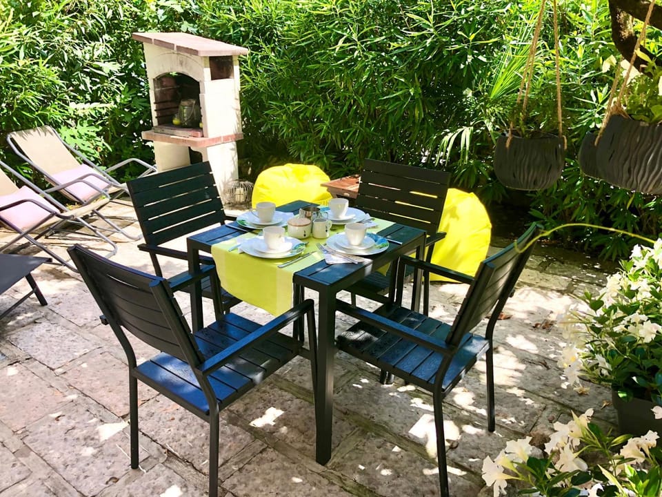Summer, Breakfast