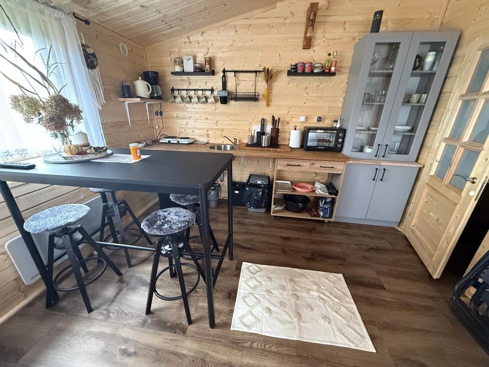 Bieszczadzkie Wzgórze Saunowe- Jacuzzi i Sauna w cenie pobytu Apartment in Slovakia