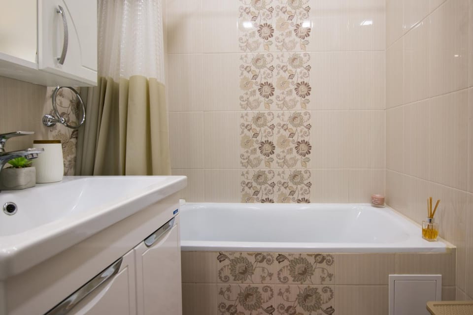 Shower, Bathroom, Bath