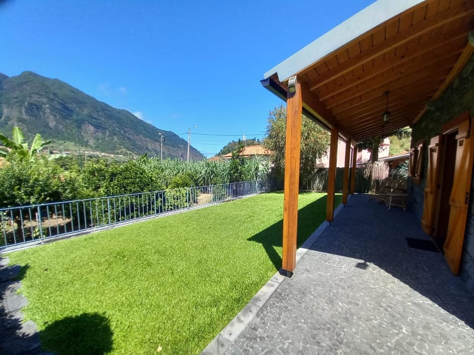 Refúgio do Limoeiro House in Madeira District