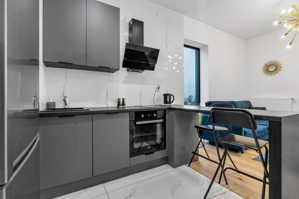 Kitchen or kitchenette, Dining area, pet friendly, stove
