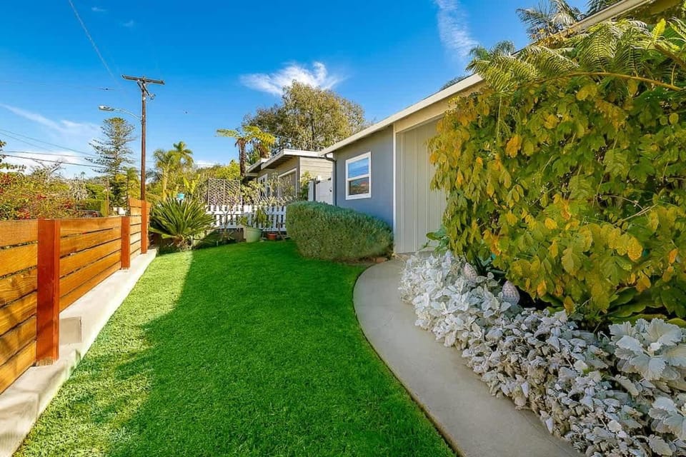 La Jolla Cottage House in La Jolla